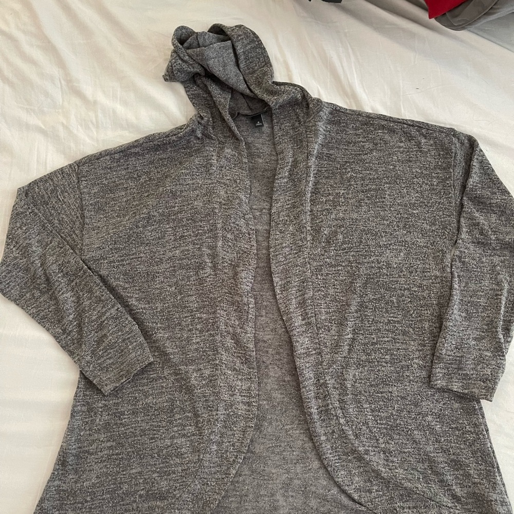 Torrid light weight hooded cardigan. Size 0